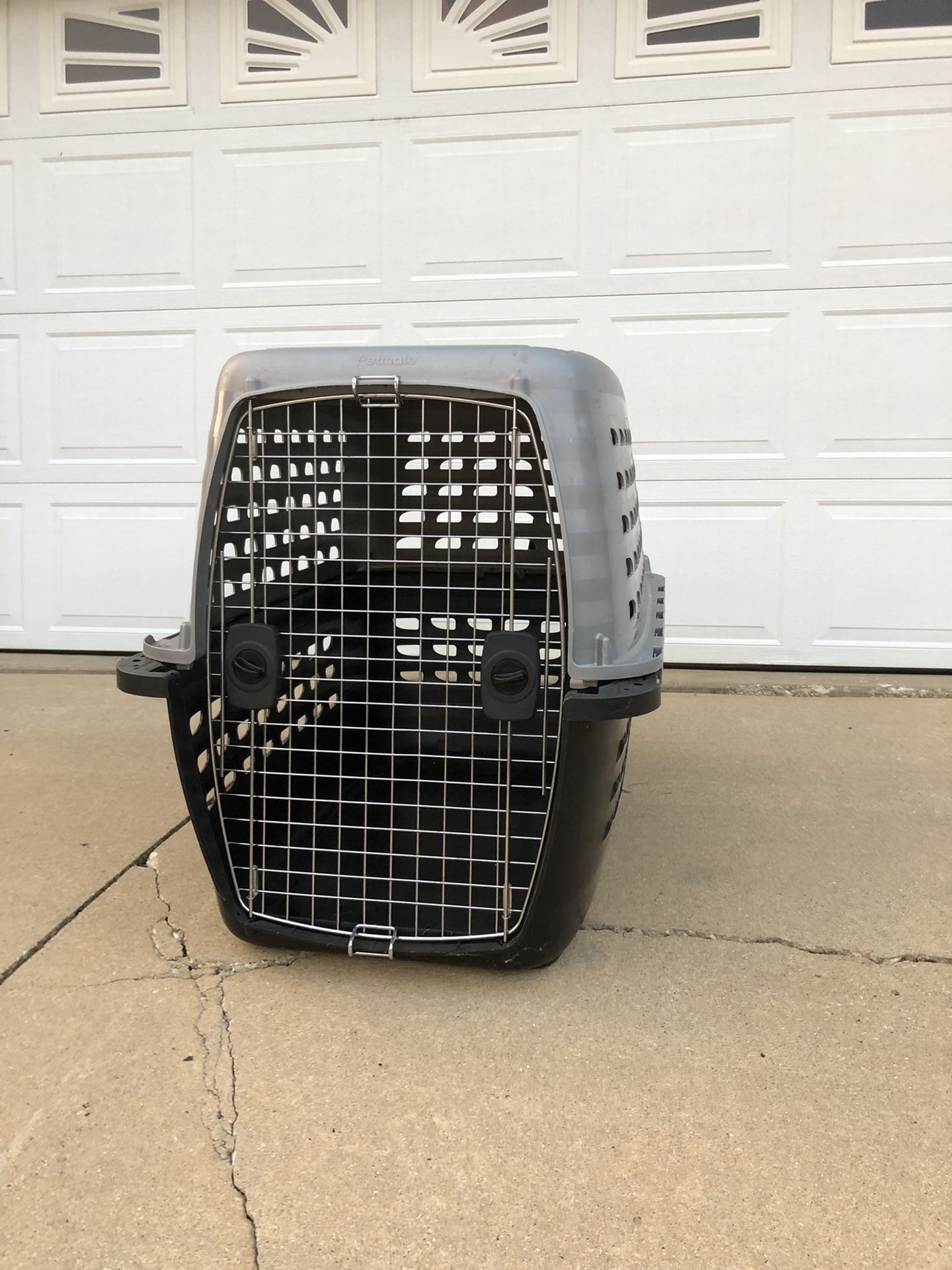 Large Petmate 40” Dog Cage