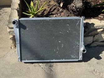 E46 radiator