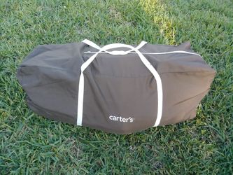 Carter's travel play pen/nursery center