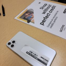 Apple iPhone 11 Pro Max Unlocked 