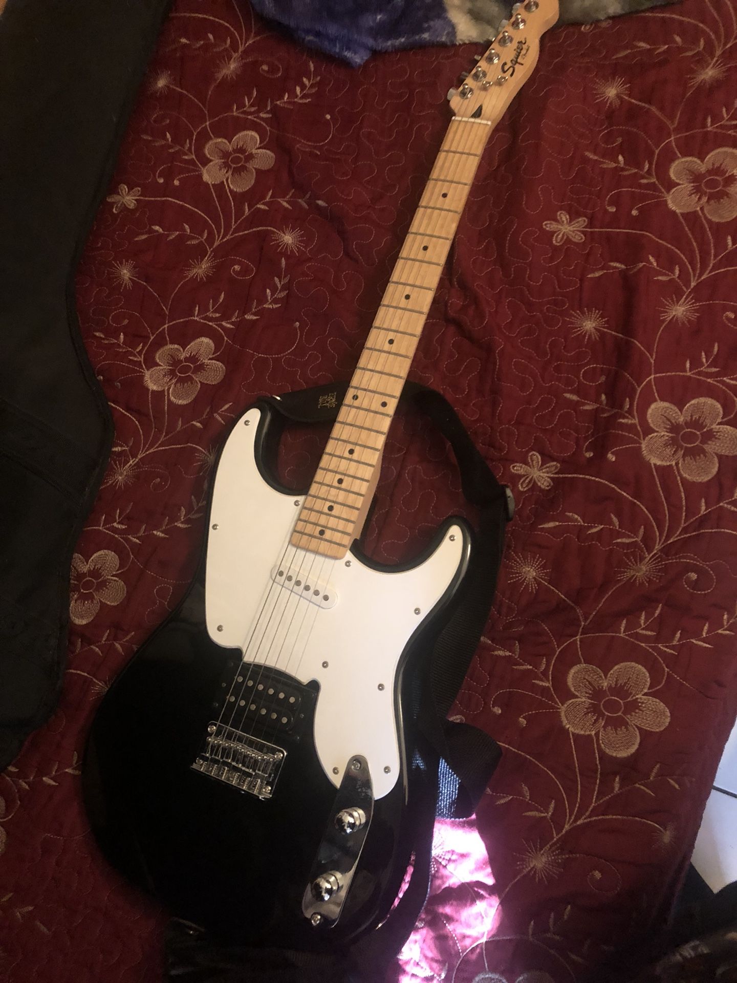 Fender Electric Guitar ( Squier )