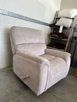 True Innovations Hayden Manual Rocker Recliner – 100% Polyester – 🚚 DELIVERY AVAILABLE ✅
