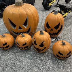 Halloween Pumpkins 