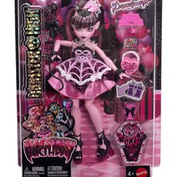 New Scary Sweet Birthday Draculaura