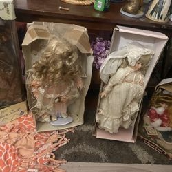 Vintage Dolls 