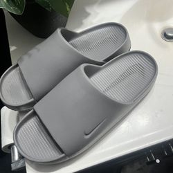 Nike Calm Slides Size 11