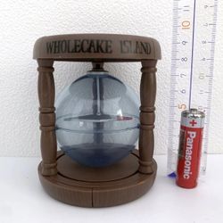 One Piece Eternal Pose Compass – Whole Cake Island – Bandai Gashapon Figure Anime Manga TCG Display Collectible