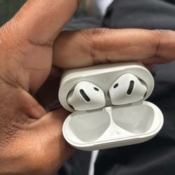 Apple AirPod 4s Noise Cancellation Version