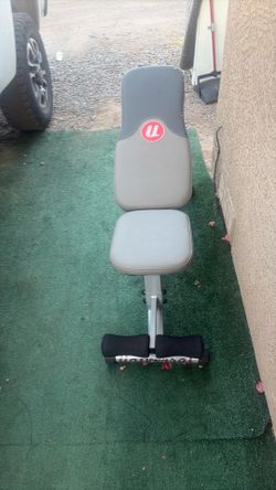 Weight lifting bench