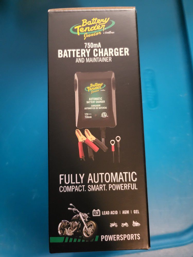 Battery Tender Junior 12V Charger and Maintainer 750mA