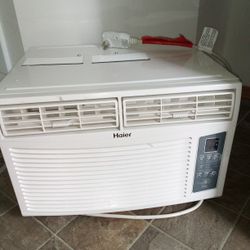 AIR CONDITIONER