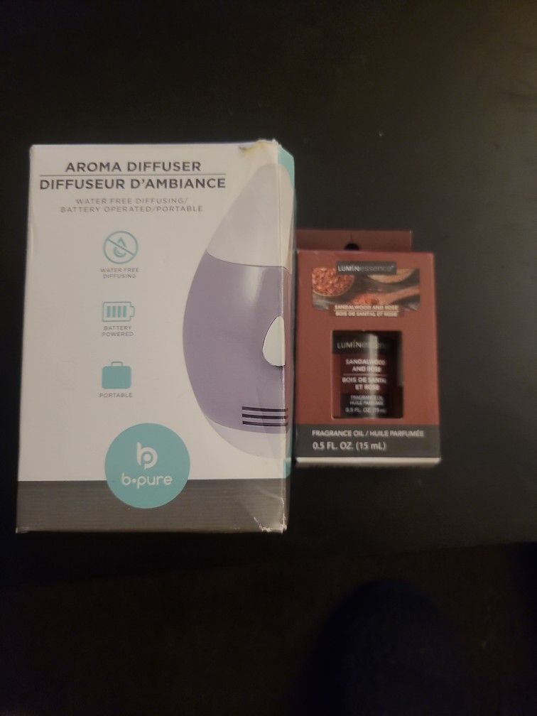 Aroma Diffuser w/ one bottle of oil