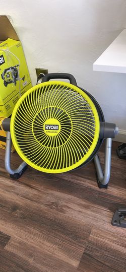 Ryobi 18 V Fan