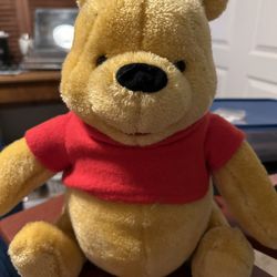 Gund  Inc Disney Pooh Bear 1990’s Era