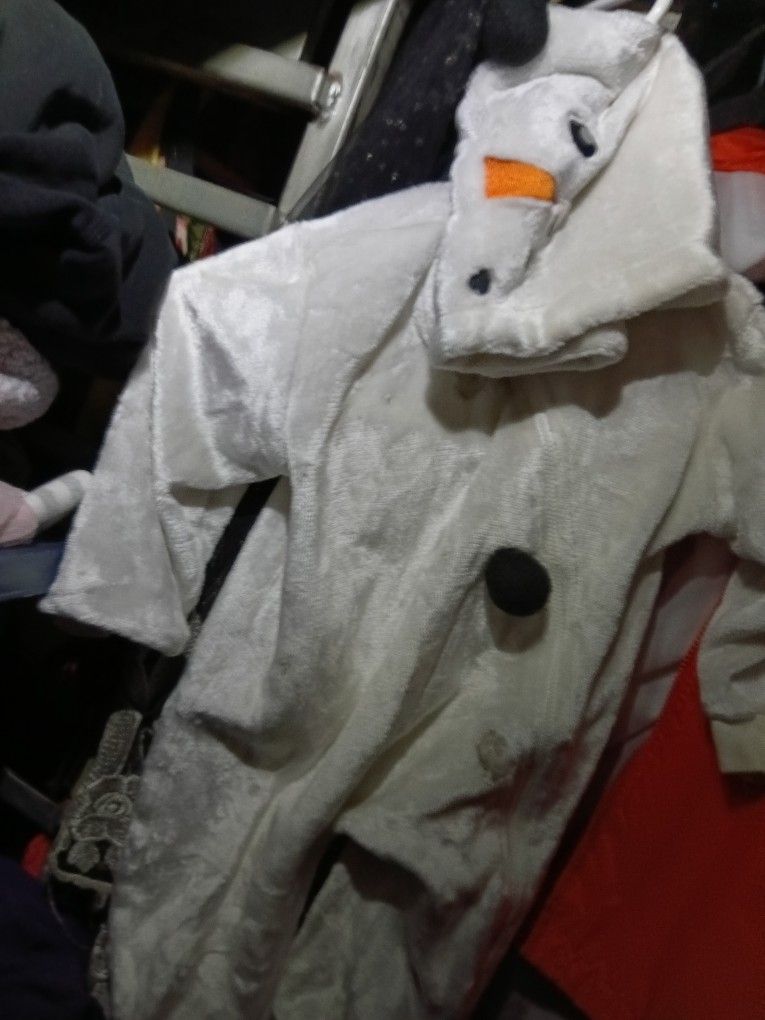 Olof Snow Man Costume