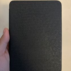 Kindle Paperwhite 10th Generation For Sale - Barely Used Comes With Case