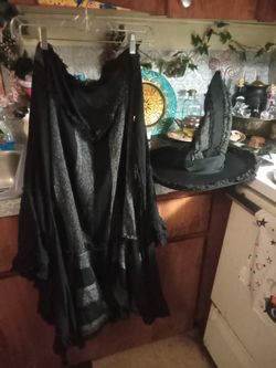 Halloween, Beautiful Witch Dress &Hat