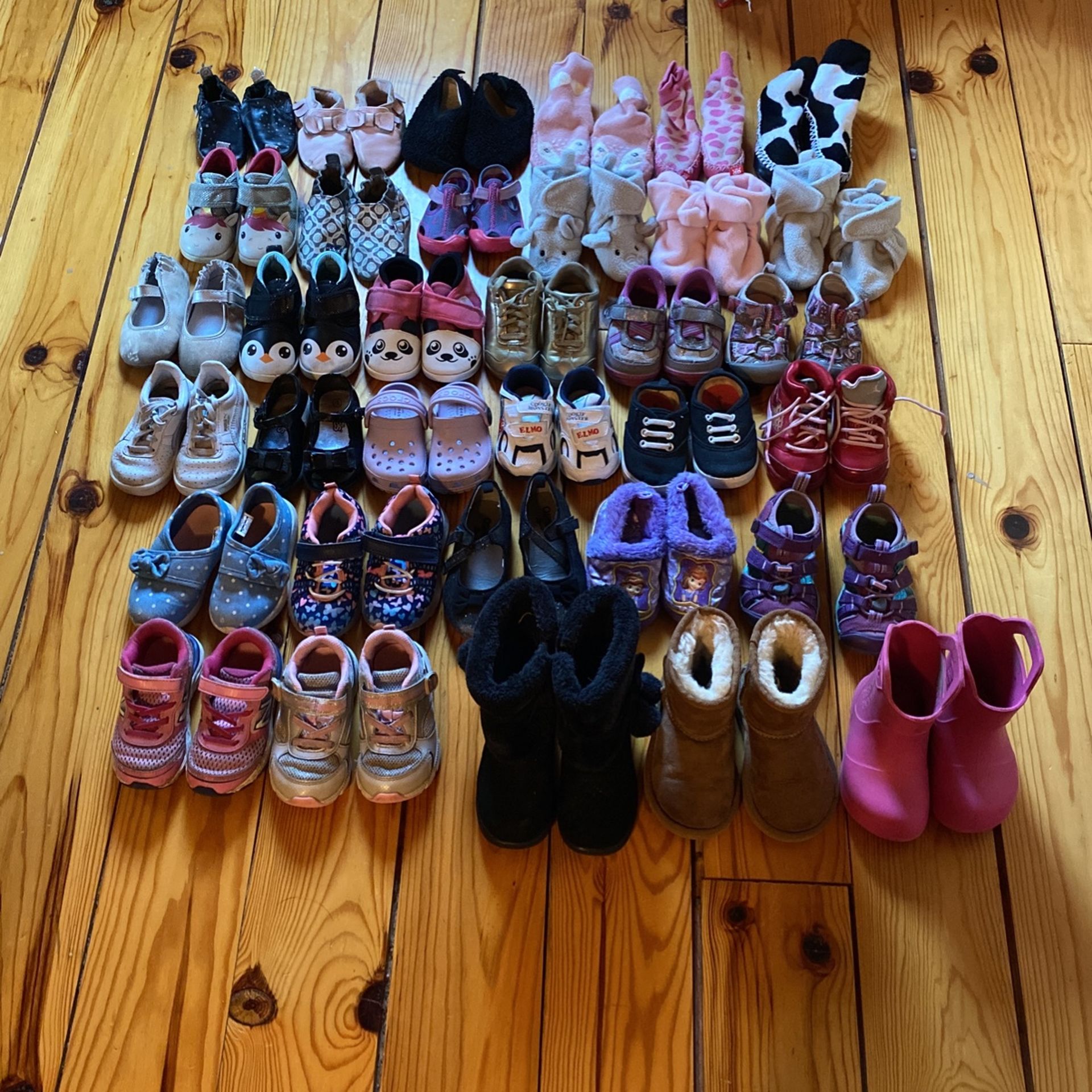 Girl’s Shoes Sizes 6 Months To 8T , Crocs, Keen, Ugg, Stride Rite, New Balance, Ikiki, Puma, Robeez, Moccons