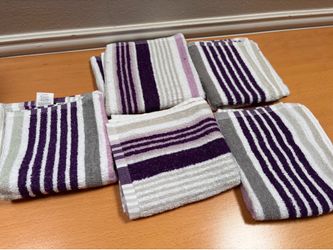 5 new hand towels