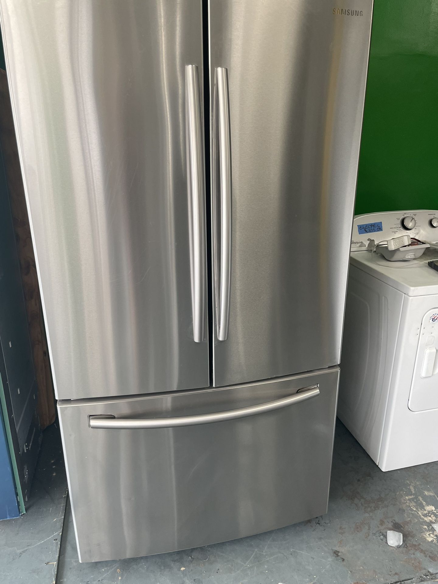 36” in wide sansung frige use like new perfect working
