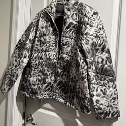 Alfred Dunner Black and Gray Animal Print Puffer Jacket size 14