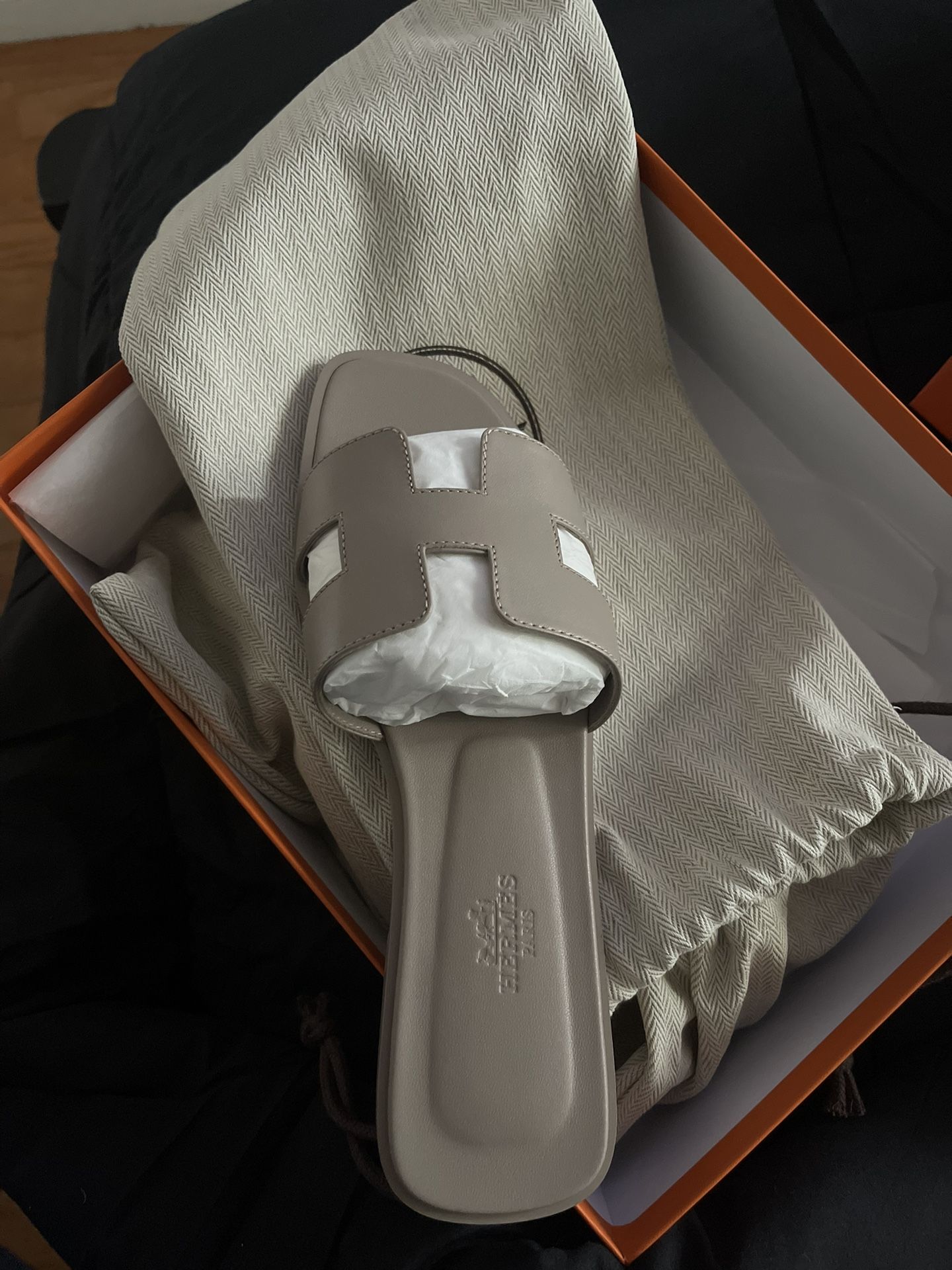 Brand New Hermes Sandals 