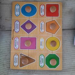 Melissa & Doug Wooden Knob Puzzle