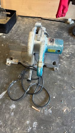 Mitre Saw
