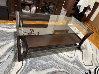 3 Table Sets/coffee Tables 