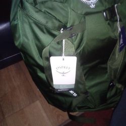 Osprey Far Point, Wking Bluetooth. DeWalt Lithium Car Jump Portable 