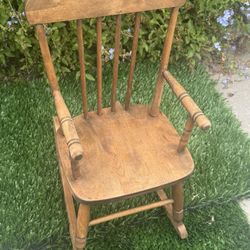 Vintage, Antique Child’s Windsor Style High Quality Wooden Rocking Chair Features Turned Spindles
