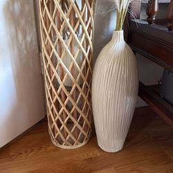 Vase  + Rattan Lantern