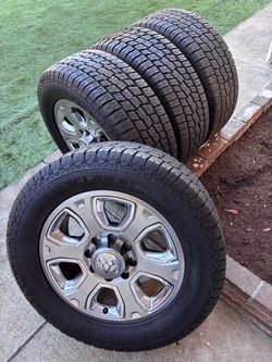 Dodge Ram 2500 Ram 3500 wheels and tires 8x6.5 rims