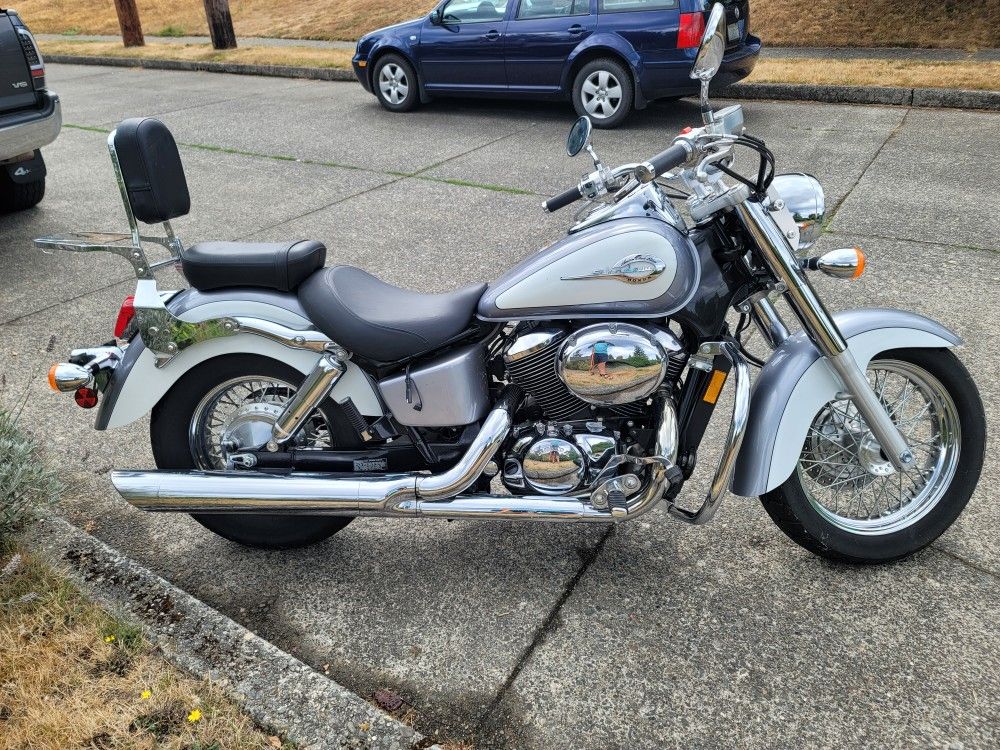 2001 Honda SHADOW 750