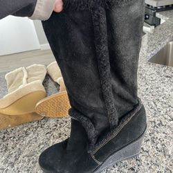 Coach Jordana Wedge Suede Shearling  Trim Sz 9.5