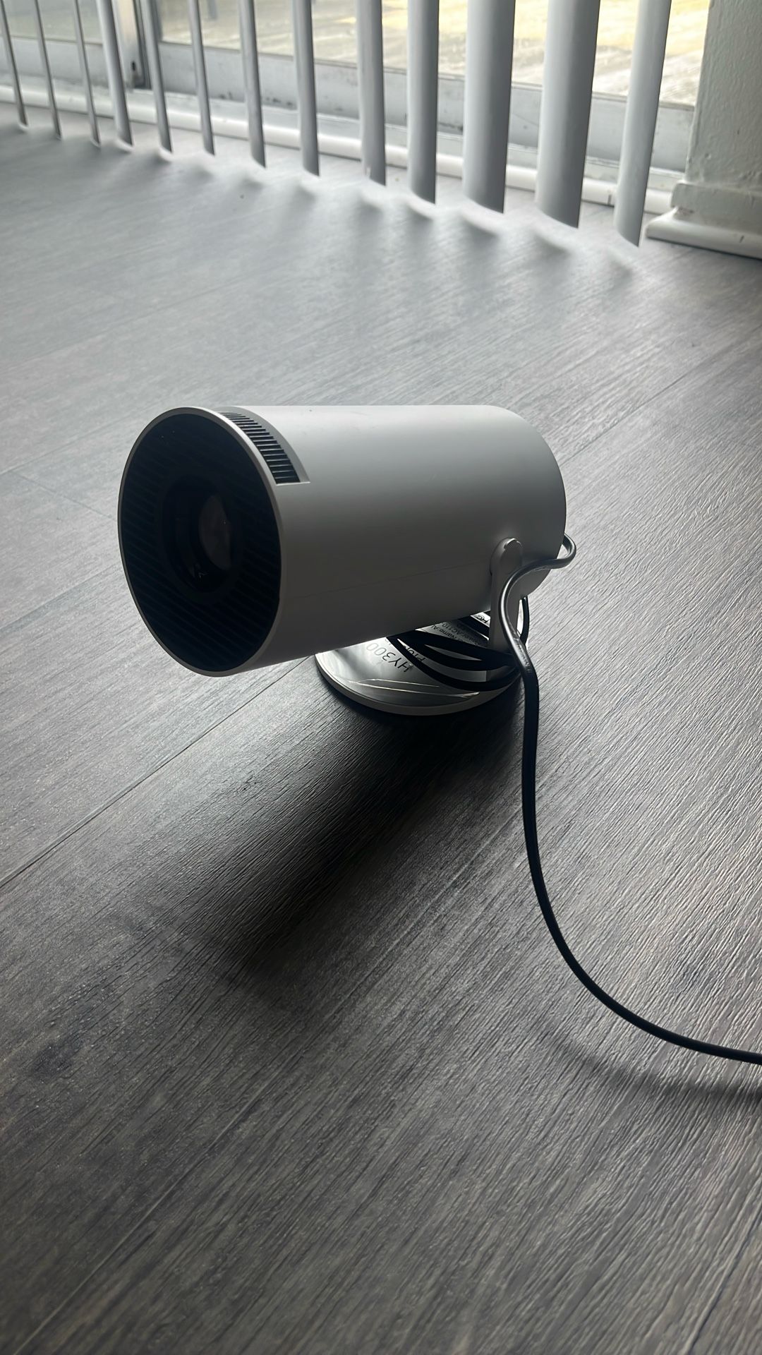 HY300 Projector