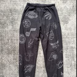 Drake NBA OVO Sweatpants Size Large 