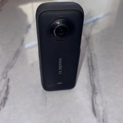 Insta360 