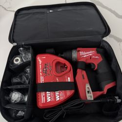 Milwaukee 3/8 drill Drive Kit 