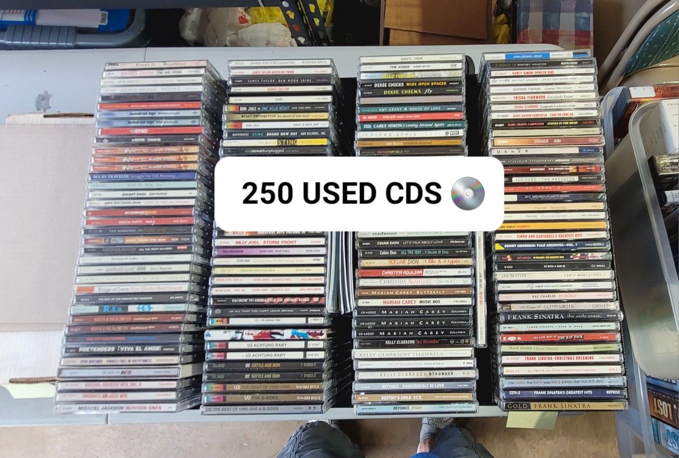 💿 250 Used CDs - Rock, Country, Pop, Soundtracks...