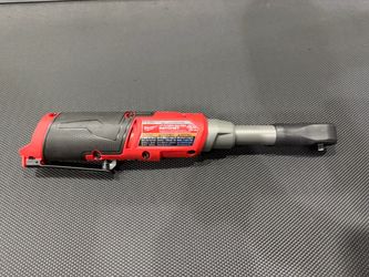 M12 FUEL 12V Lithium-Ion Brushless Cordless 1/4 in. Extended Reach High Speed Ratchet w/ boot