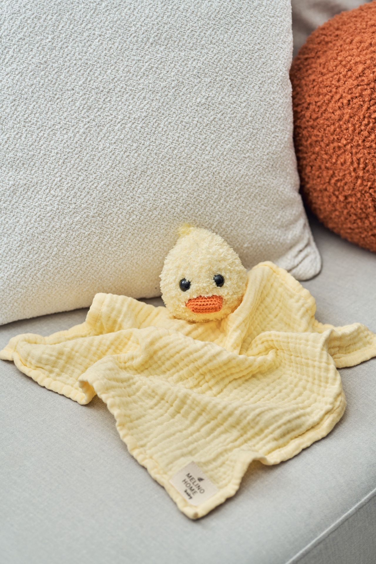 🍼 Handmade 4-Layer Muslin Blanket with Figure Heads – Brand New, Never Used 🍼