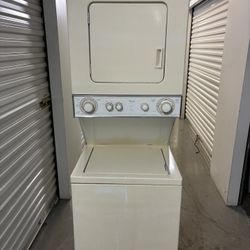 PICK UP ONLY• MANAGER’S SPECIAL• WHIRLPOOL 24” Apt size Stackable •Fully Functional• WORKS GREAT!!!