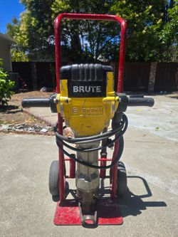 BOSCH 120-Volt 1-1/8 Brute Breaker Hammer with Basic Cart