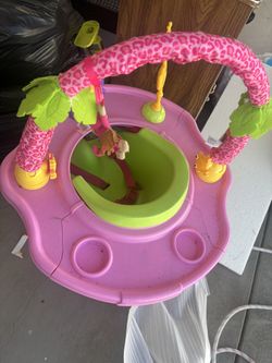 Girls Sit N Play