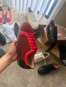 Red Design Loubutin Red Bottoms