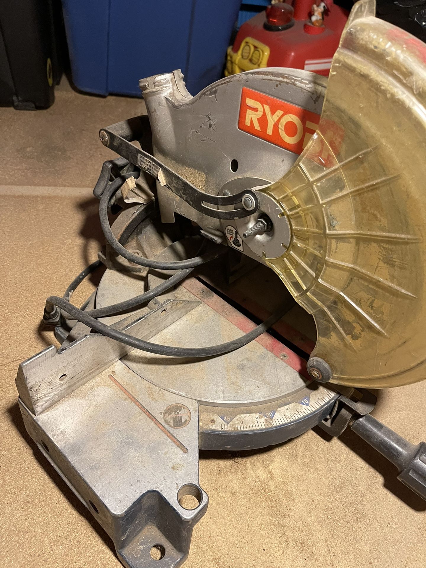 Compound Miter Saw