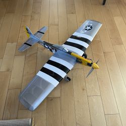 P 51 profile RC plane balsa what’s retracts BNF