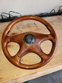 Wood Grain Steering Wheel