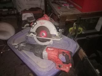 Milwaukee M18